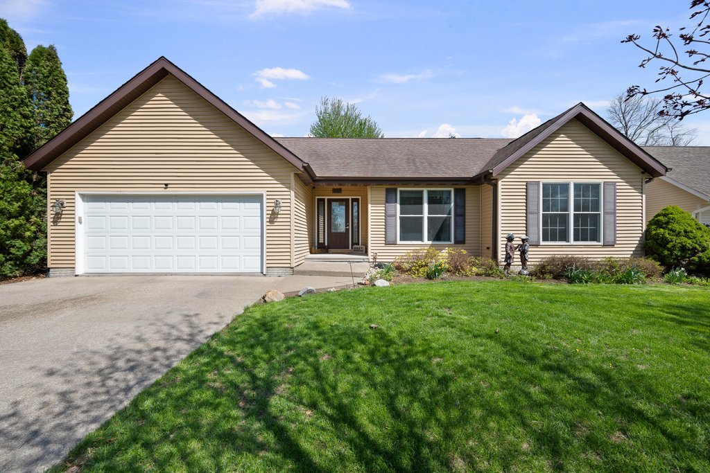 318 Sycamore Street, Wilton, IA