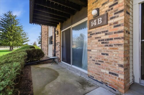 14B Kingery Quarter #108, Willowbrook, IL