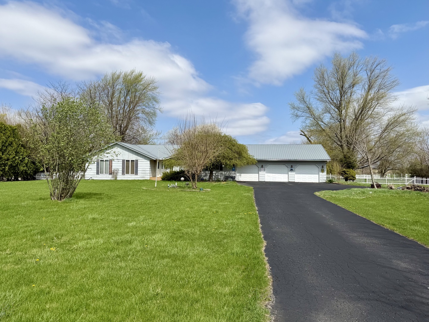 17641 Wagner Road, Sandwich, IL