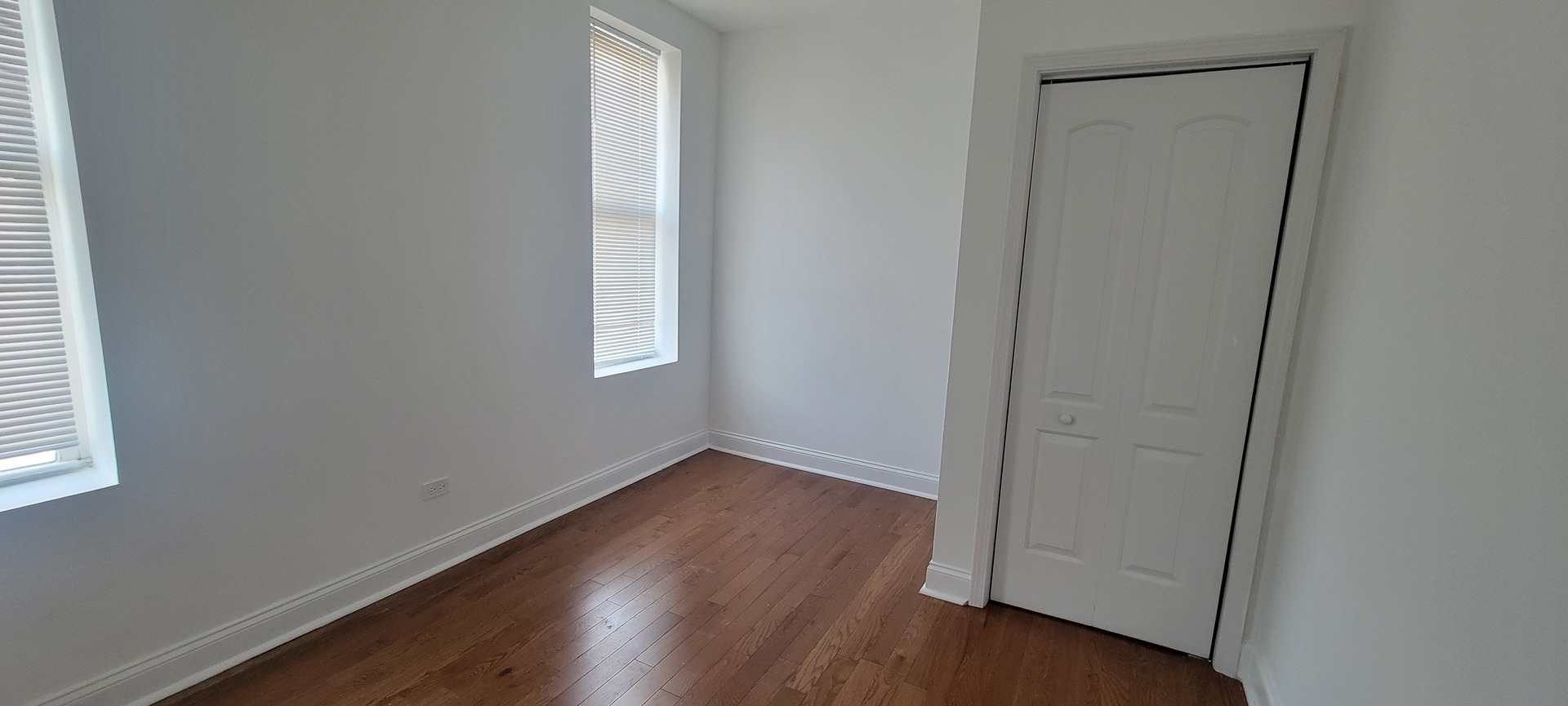 930 W Belmont Avenue #205, Chicago, IL