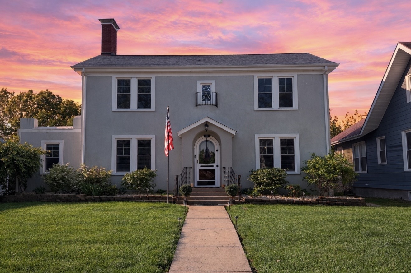 909 E 3RD Street, Centralia, IL