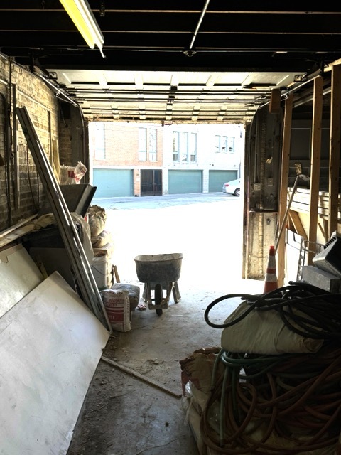 2742 N Kenmore Avenue, Chicago, IL