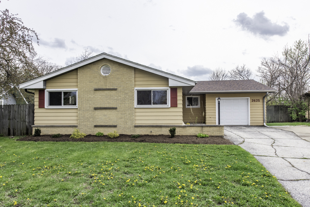 2625 Varonen Avenue, Waukegan, IL