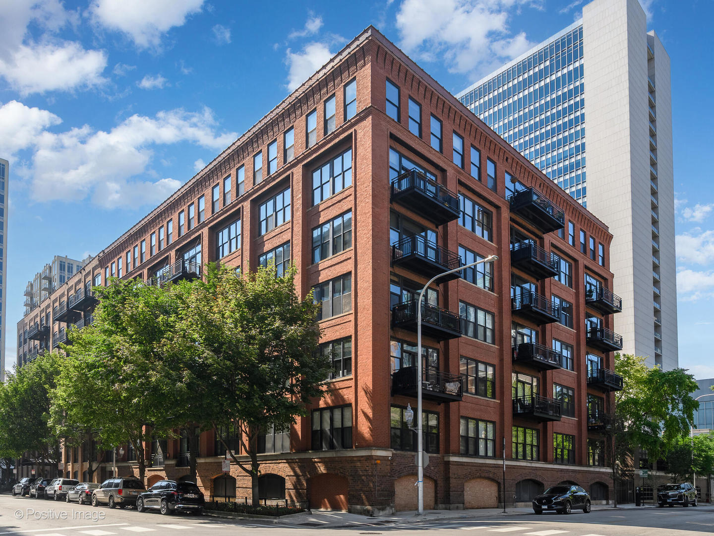 520 W Huron Street #507, Chicago, IL