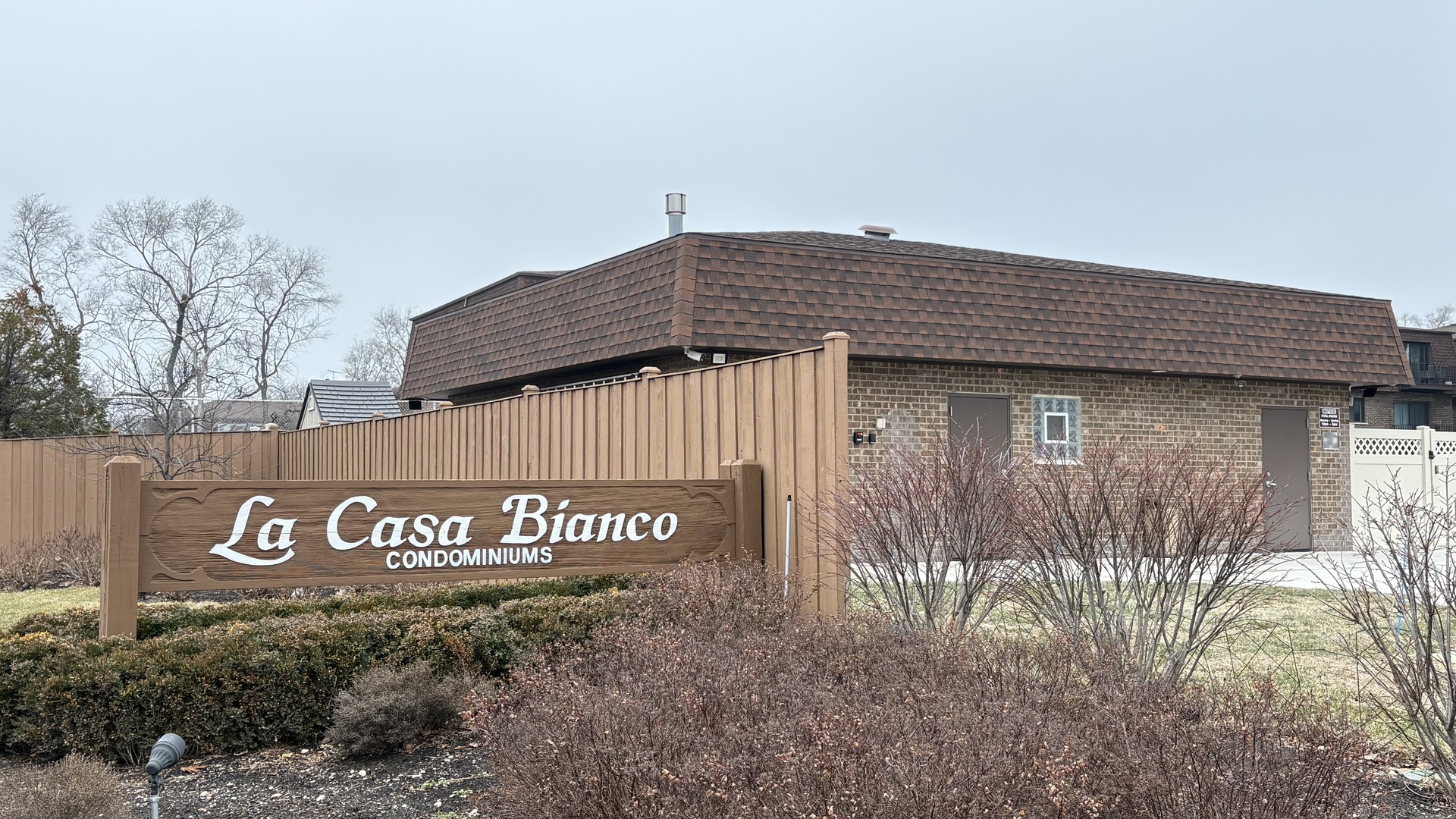 9821 Bianco Terrace #1A, Des Plaines, IL