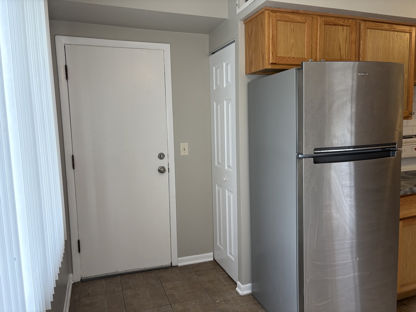 9821 Bianco Terrace #1A, Des Plaines, IL