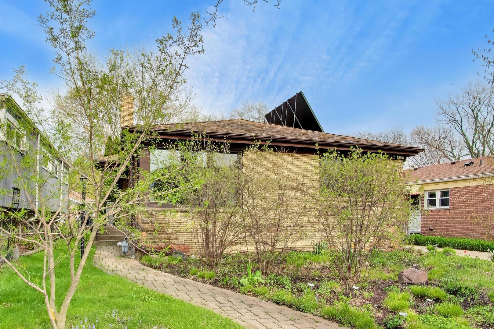 325 Dodge Avenue, Evanston, IL