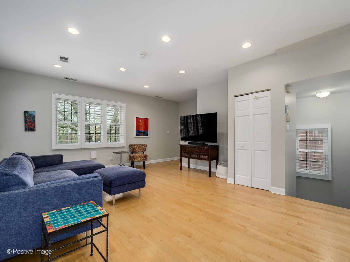 2451 N Janssen Avenue #3, Chicago, IL