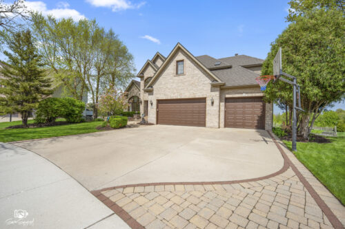 5915 Rosinweed Lane, Naperville, IL
