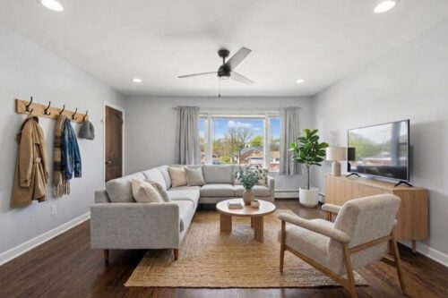 4951 W Foster Avenue #2, Chicago, IL