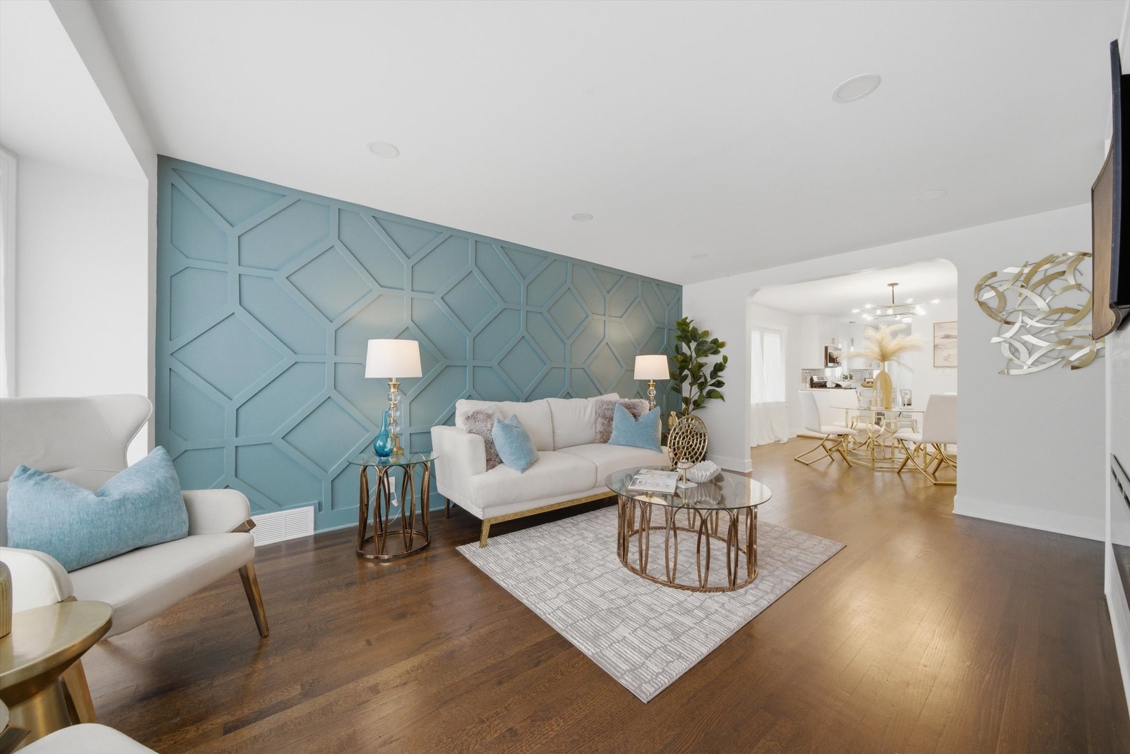 8801 S Clyde Avenue, Chicago, IL