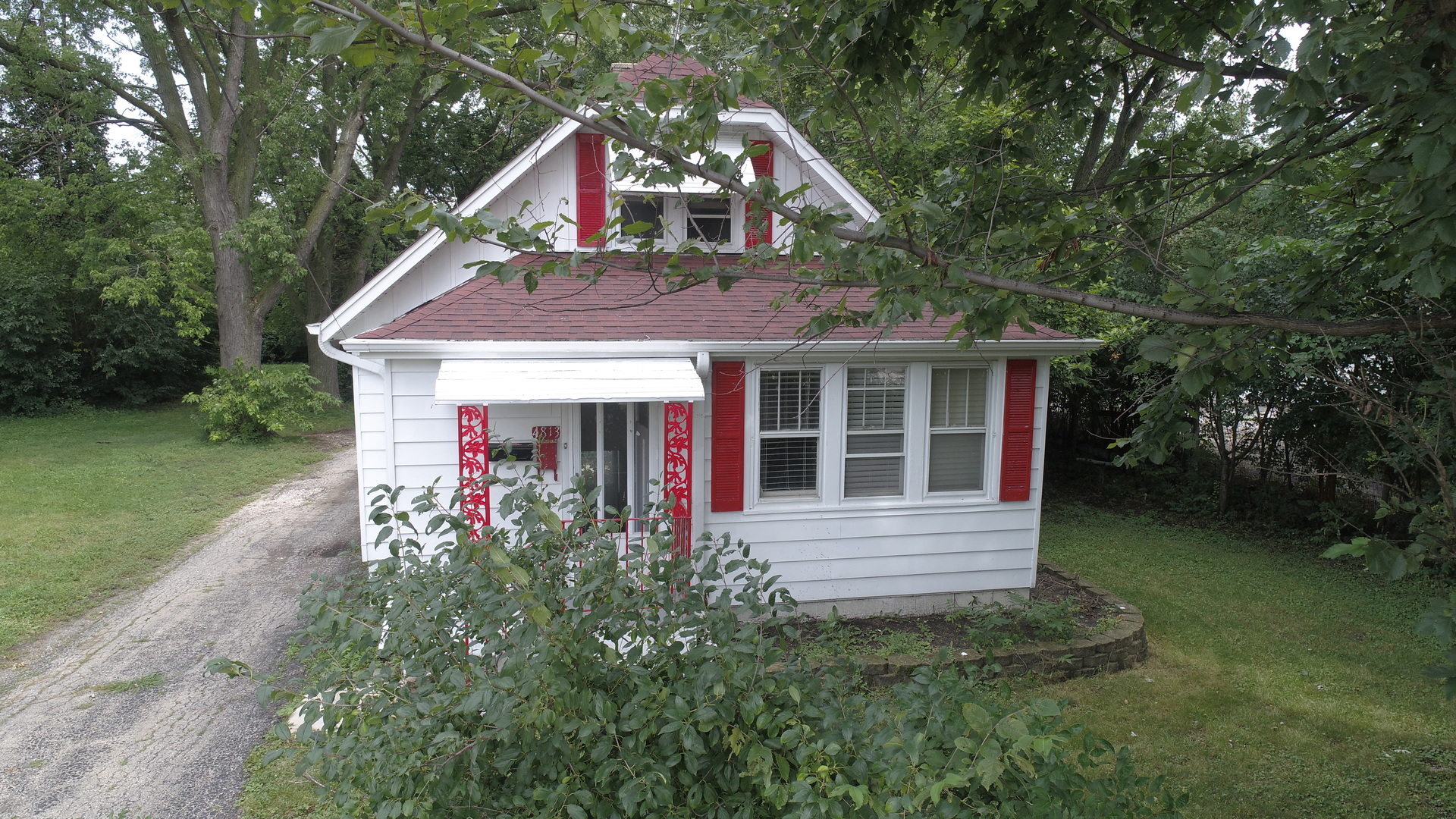 4813 Belmont Road, Downers Grove, IL