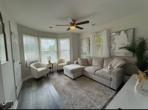 18 N Jefferson Avenue, Amboy, IL