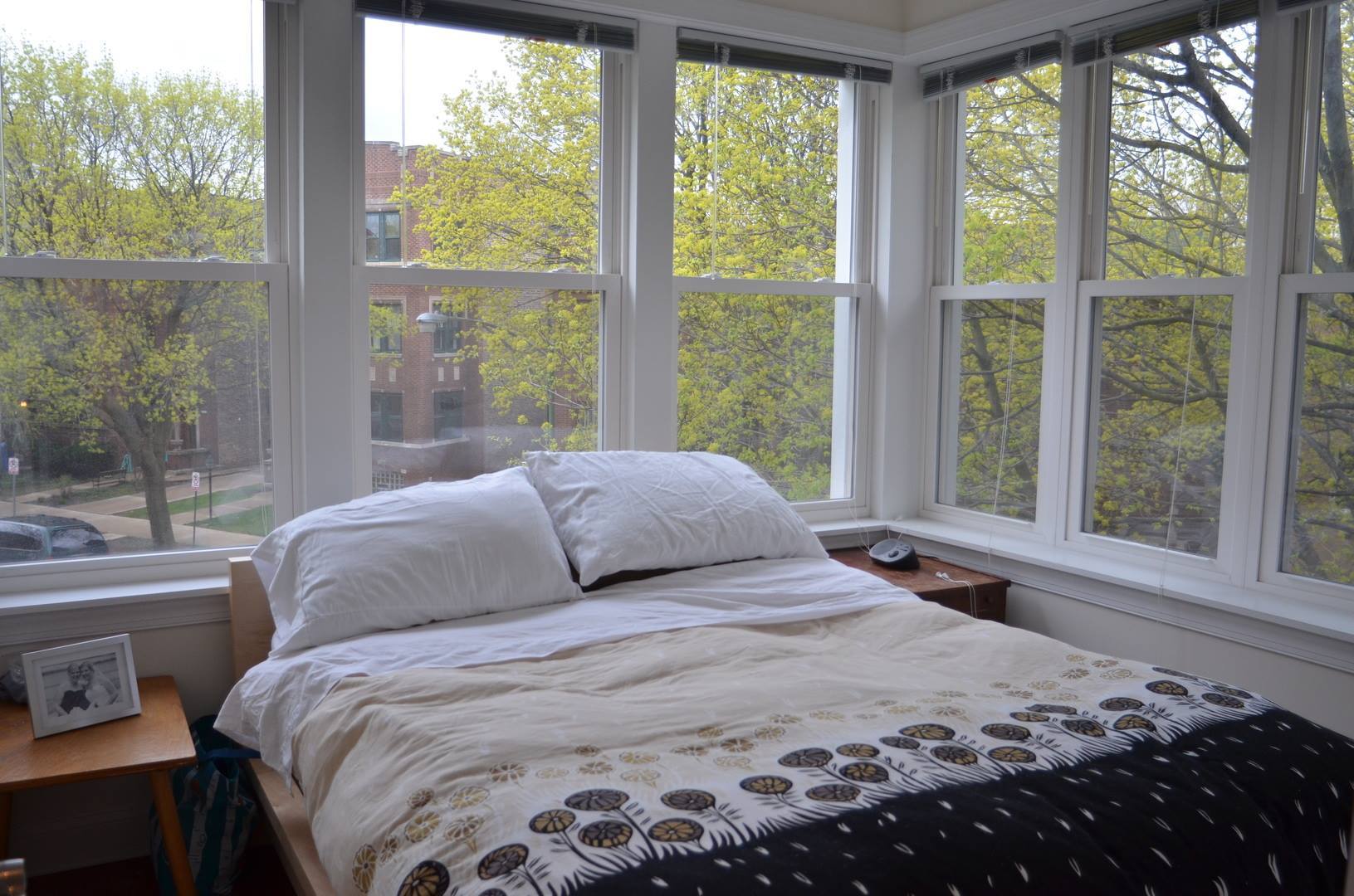 4747 N Virginia Avenue #1, Chicago, IL