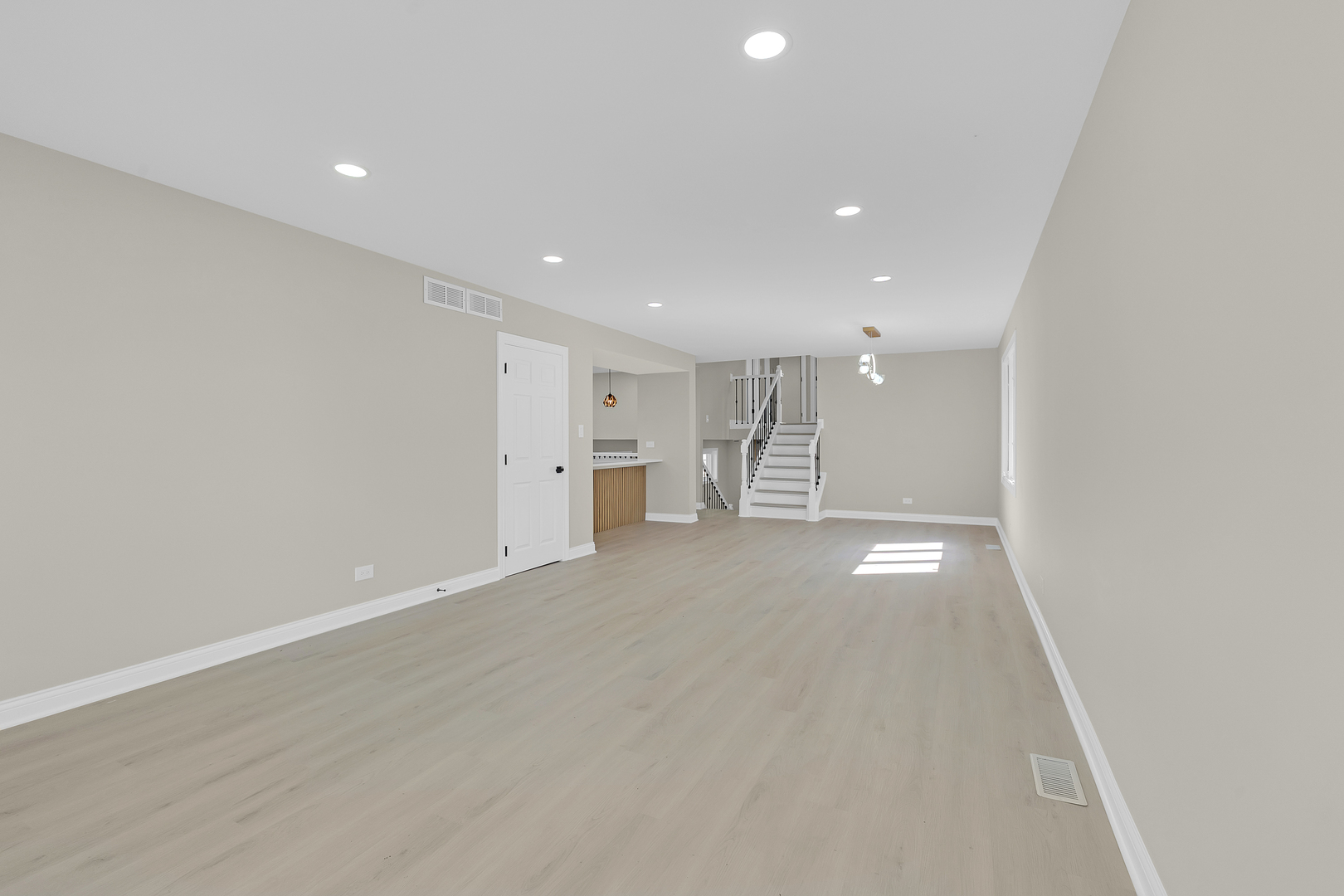 1059 CLEVELAND Avenue, Calumet City, IL