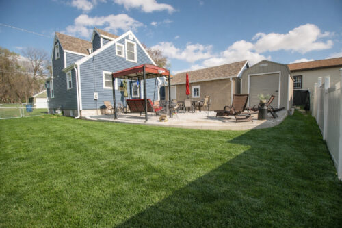 813 S Jefferson Avenue, Dixon, IL