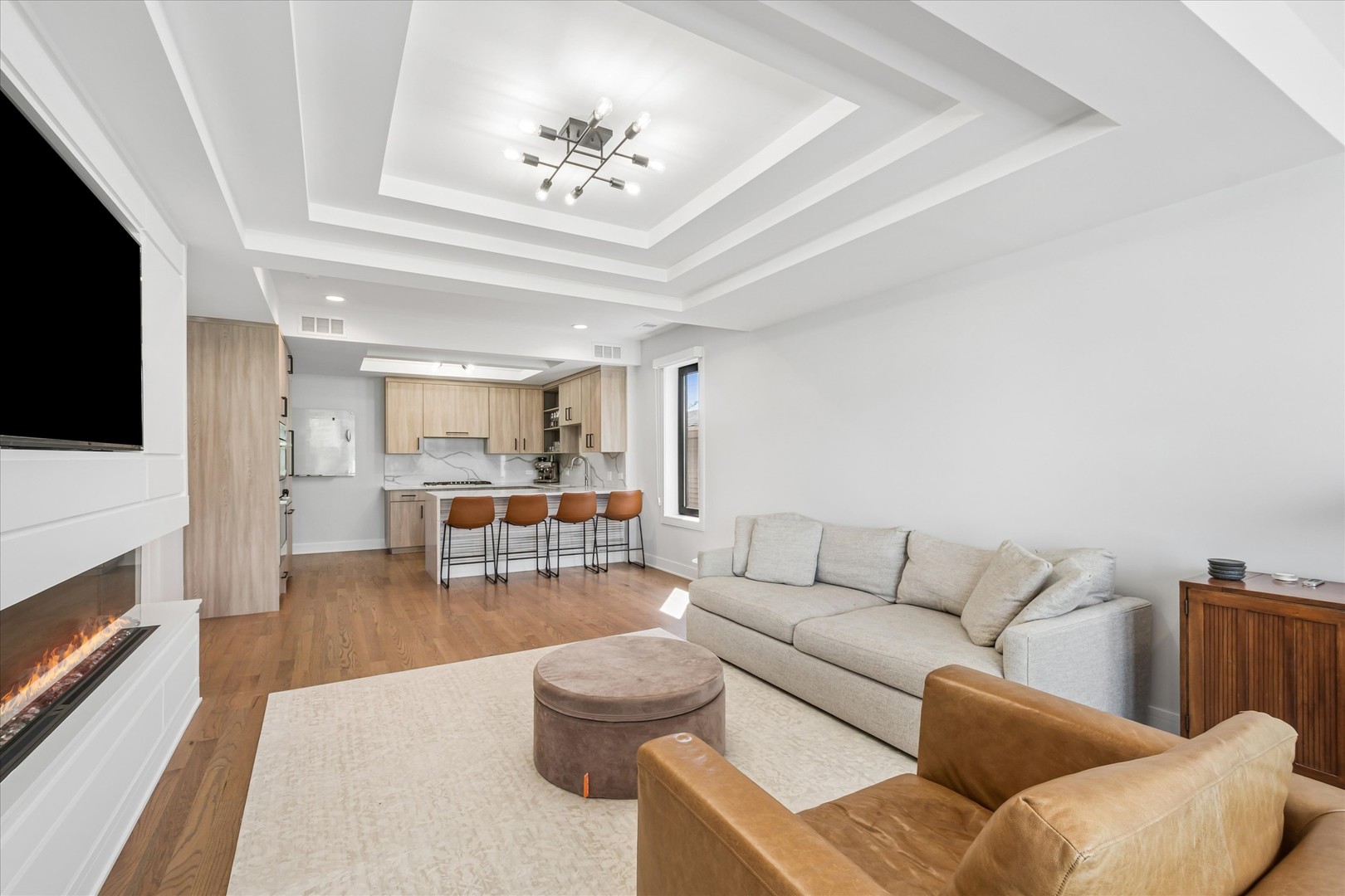 1857 N California Avenue #2, Chicago, IL