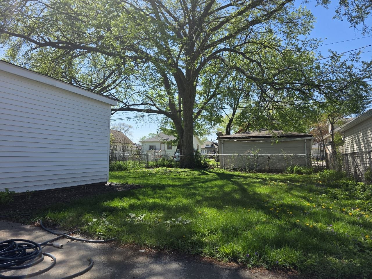 2010 S 7th Avenue, Maywood, IL