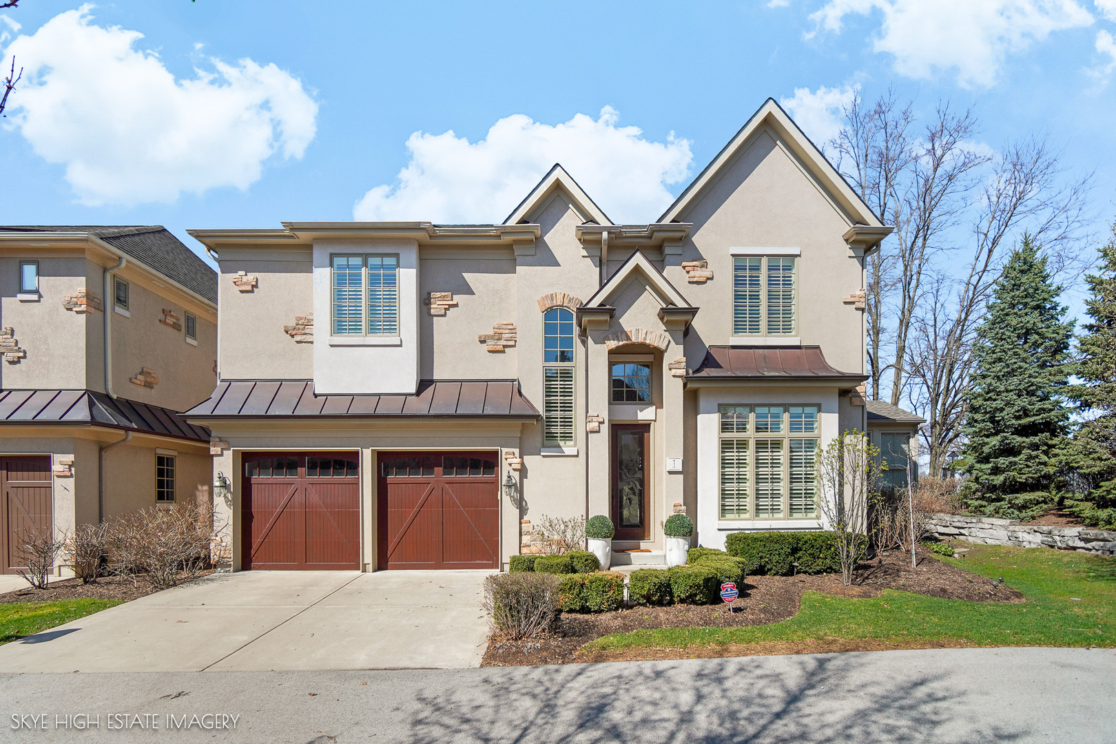 1 Willowcrest Drive, Oak Brook, IL