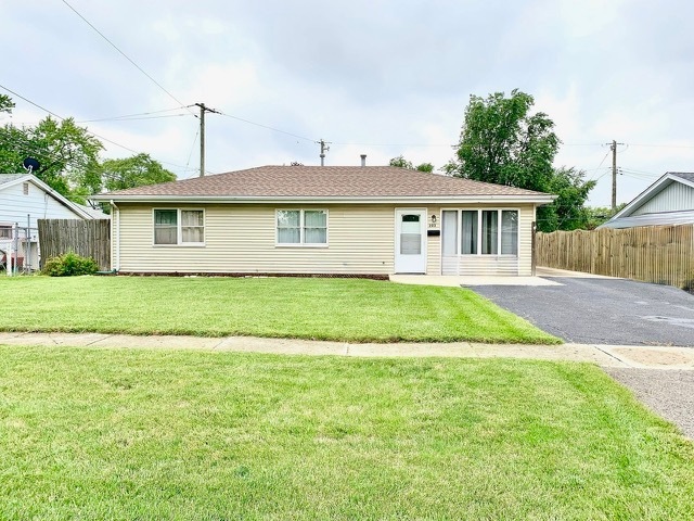 203 Macgregor Road, Lockport, IL