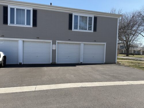 1152 Cove Drive #212B, Prospect Heights, IL