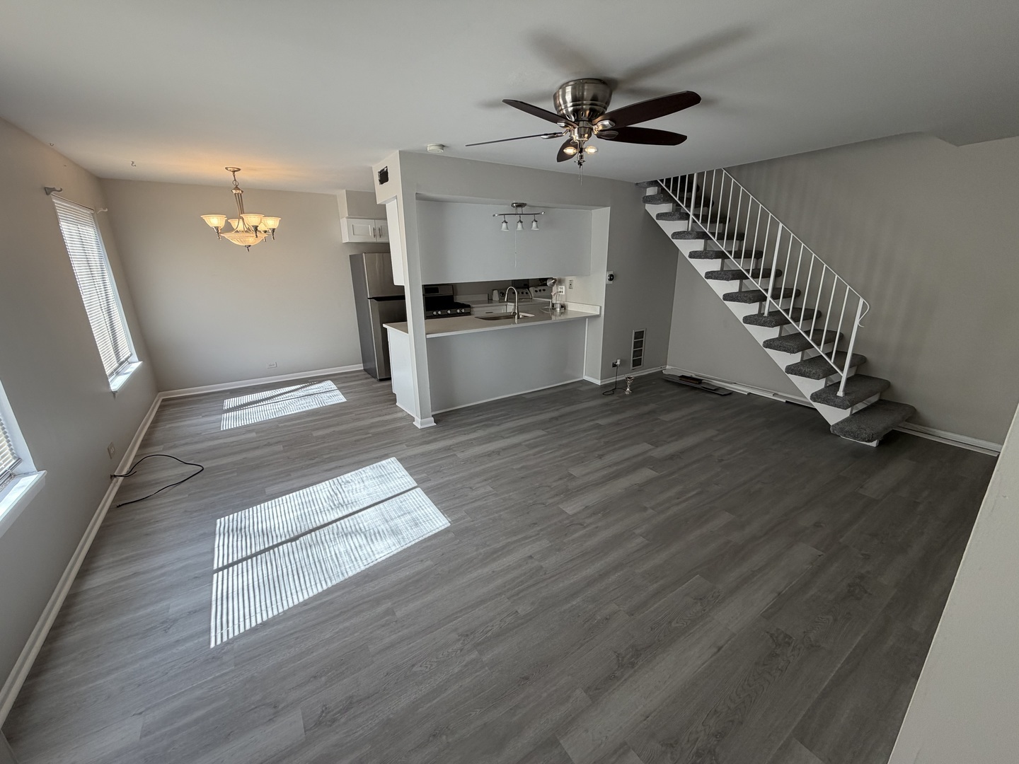 1152 Cove Drive #212B, Prospect Heights, IL