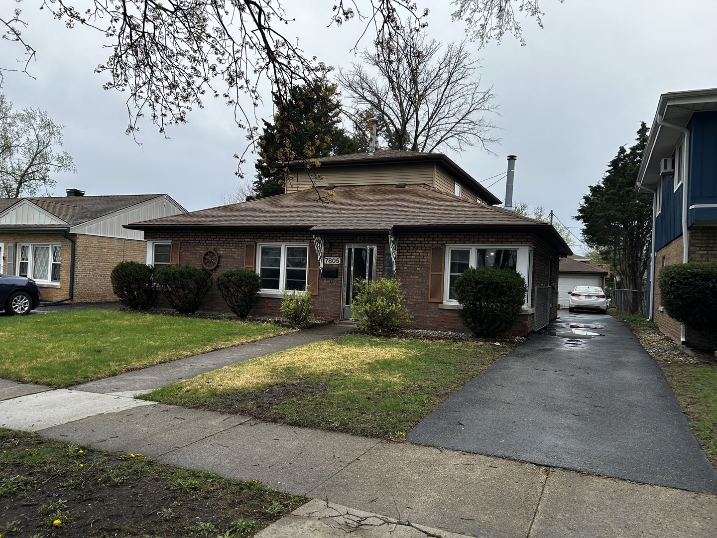 7805 45th Street, Lyons, IL