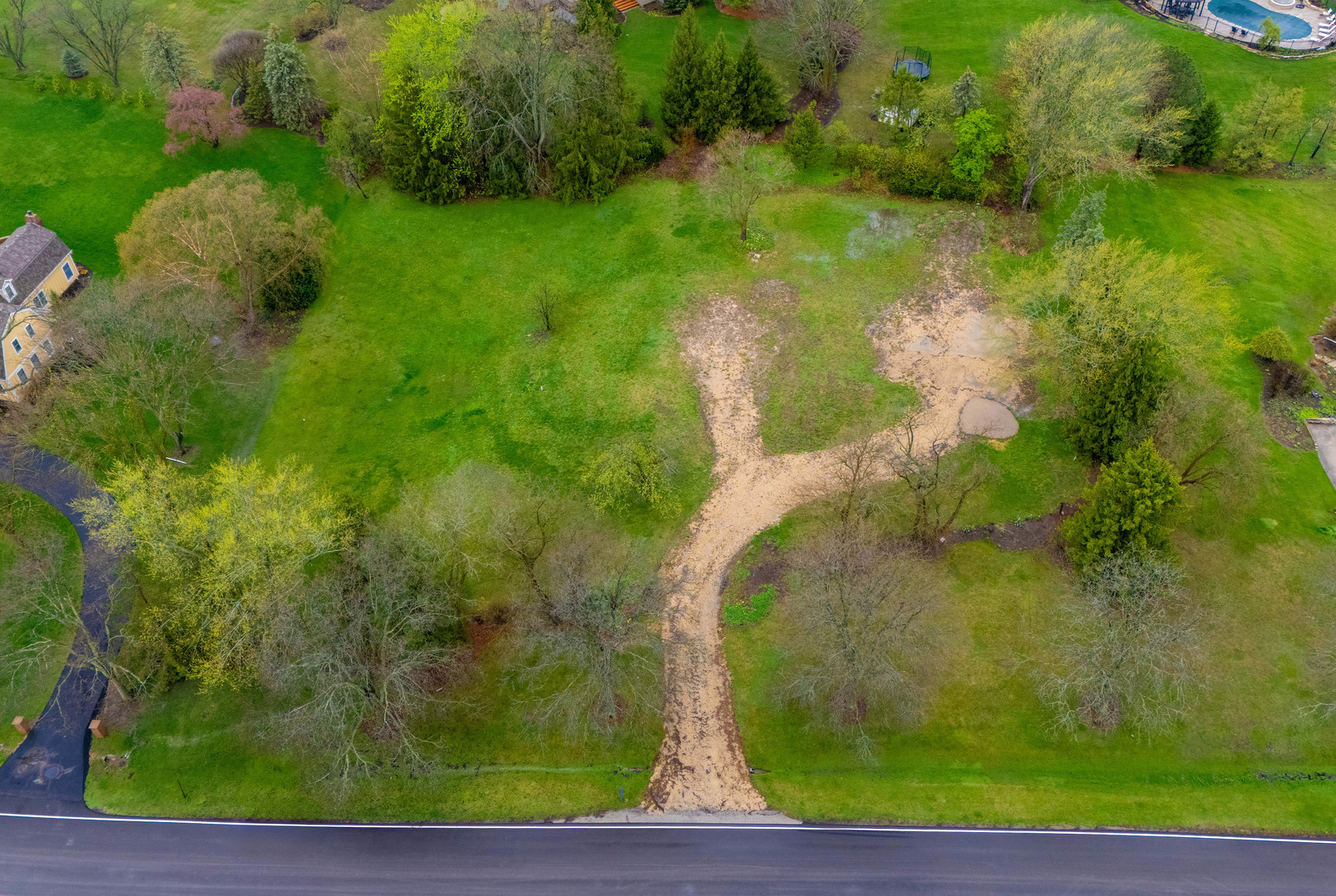 1846 Clover Drive, Inverness, IL