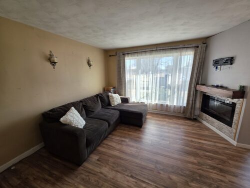 803 17th Avenue, Camanche, IA