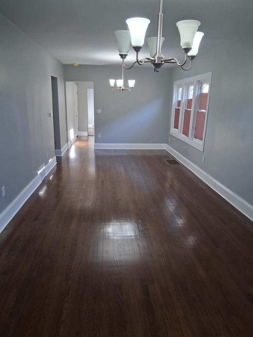 2105 S 7th Avenue, Maywood, IL