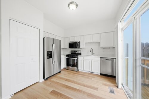 306 Waubonsee Drive, Plano, IL