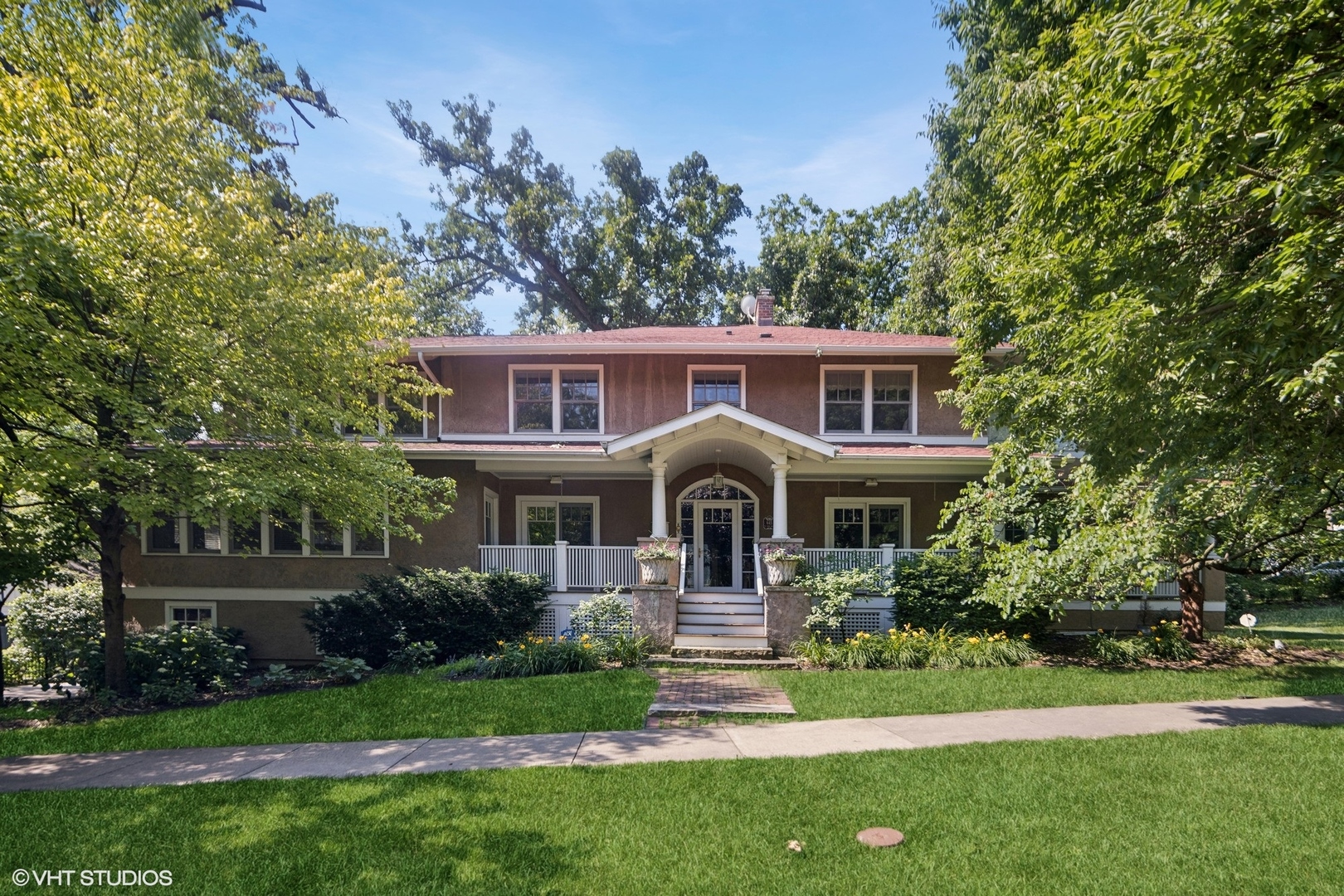 645 N Park Boulevard, Glen Ellyn, IL
