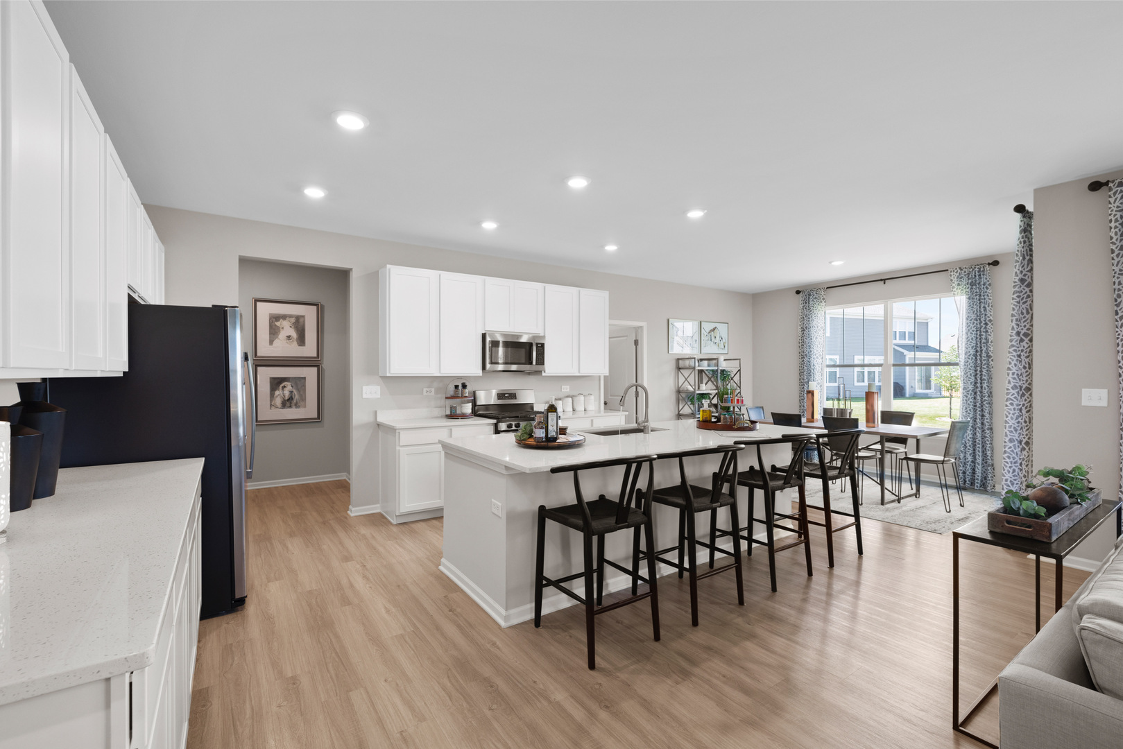 2000 Cosman Way, Algonquin, IL