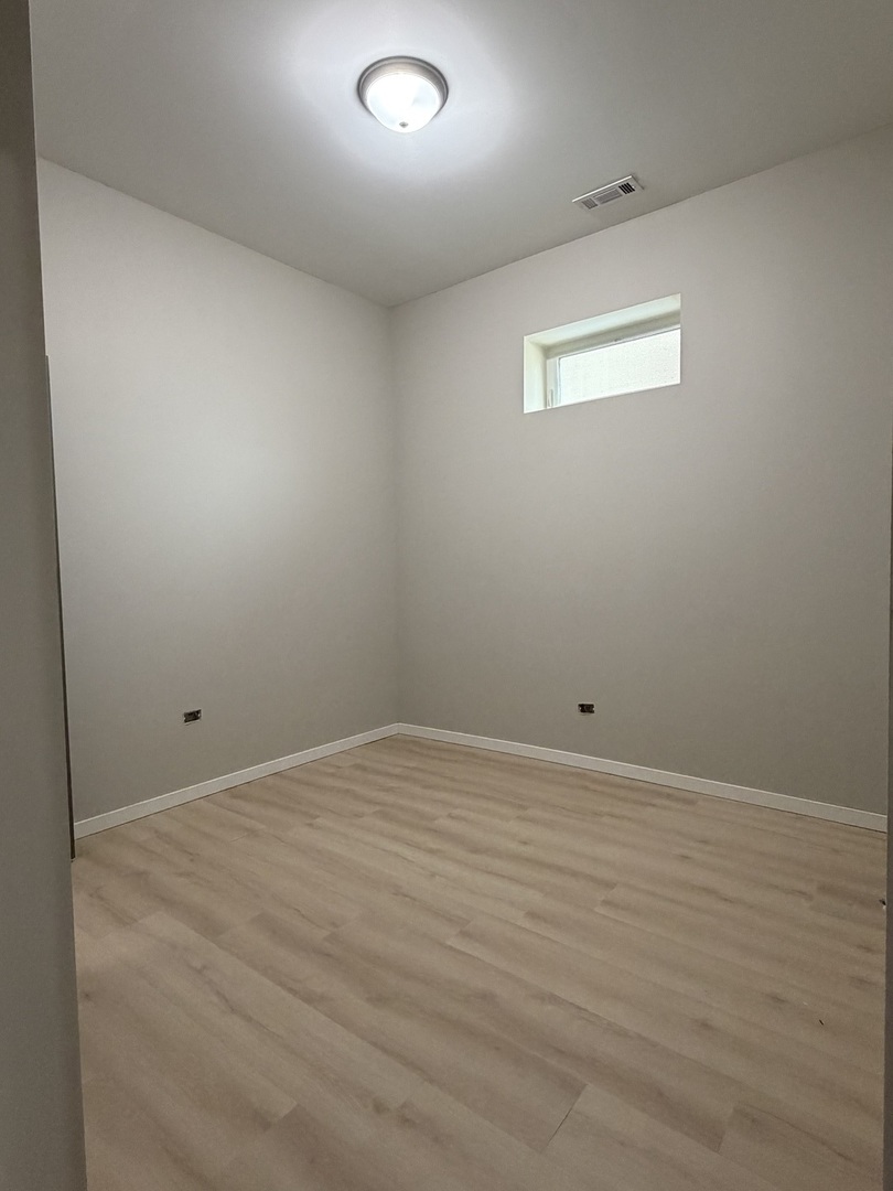 24 N Pulaski Road #1F, Chicago, IL