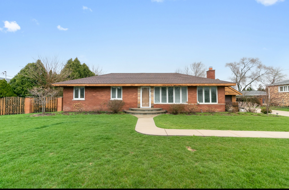 6554 W 92nd Street, Oak Lawn, IL