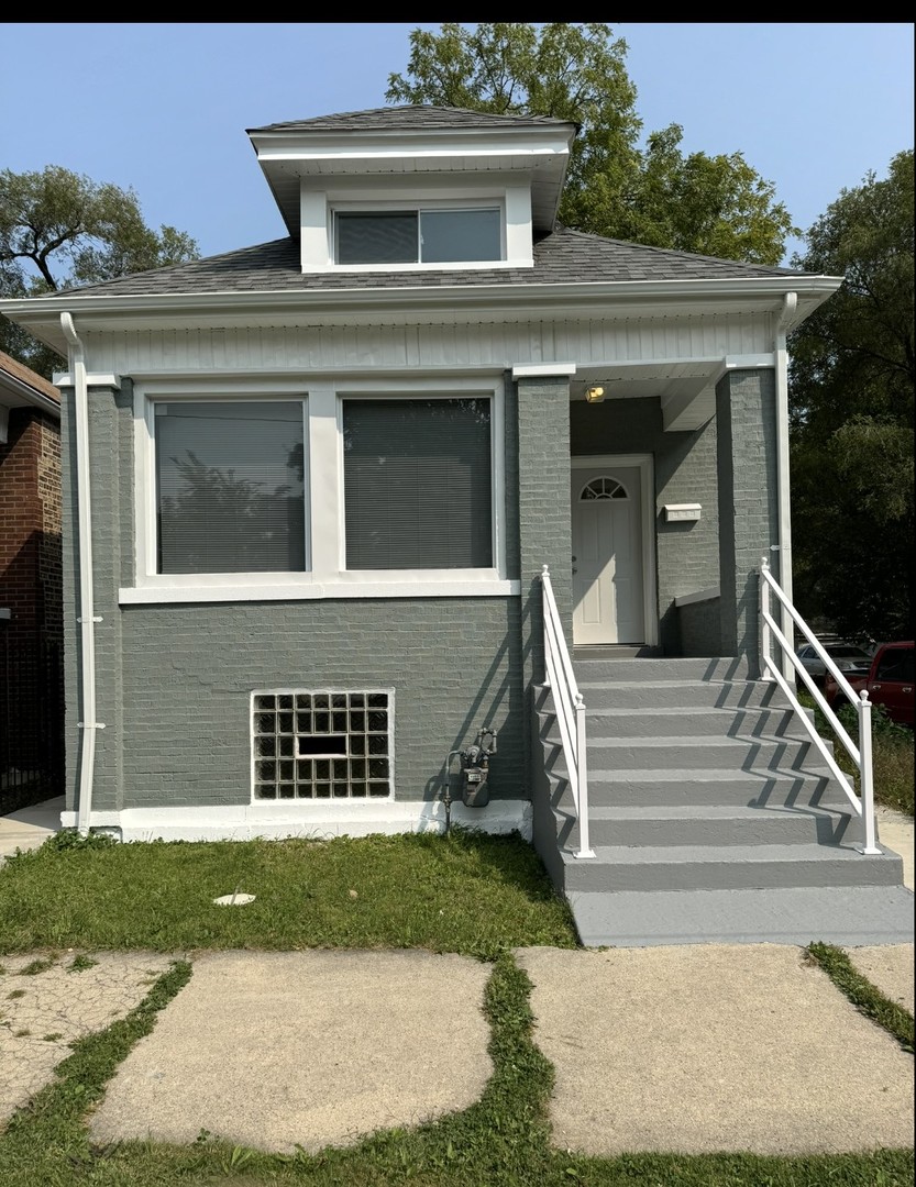 5807 S Laflin Street, Chicago, IL