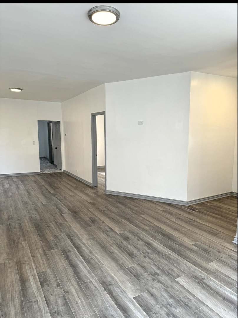 5807 S Laflin Street, Chicago, IL