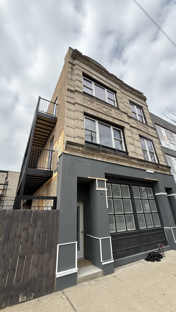 1118 S Western Avenue #3R, Chicago, IL