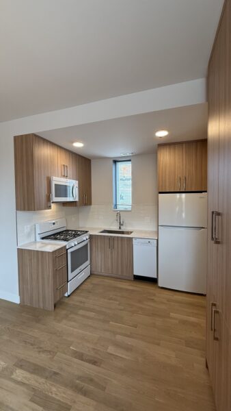 1118 S Western Avenue #3R, Chicago, IL