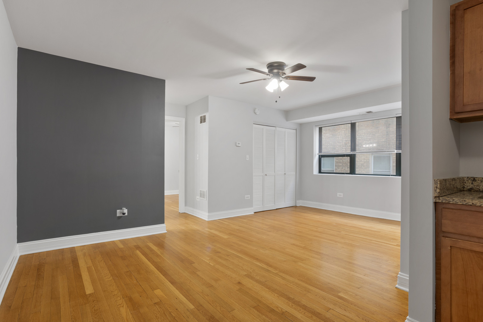 7616 N MARSHFIELD Avenue #308, Chicago, IL