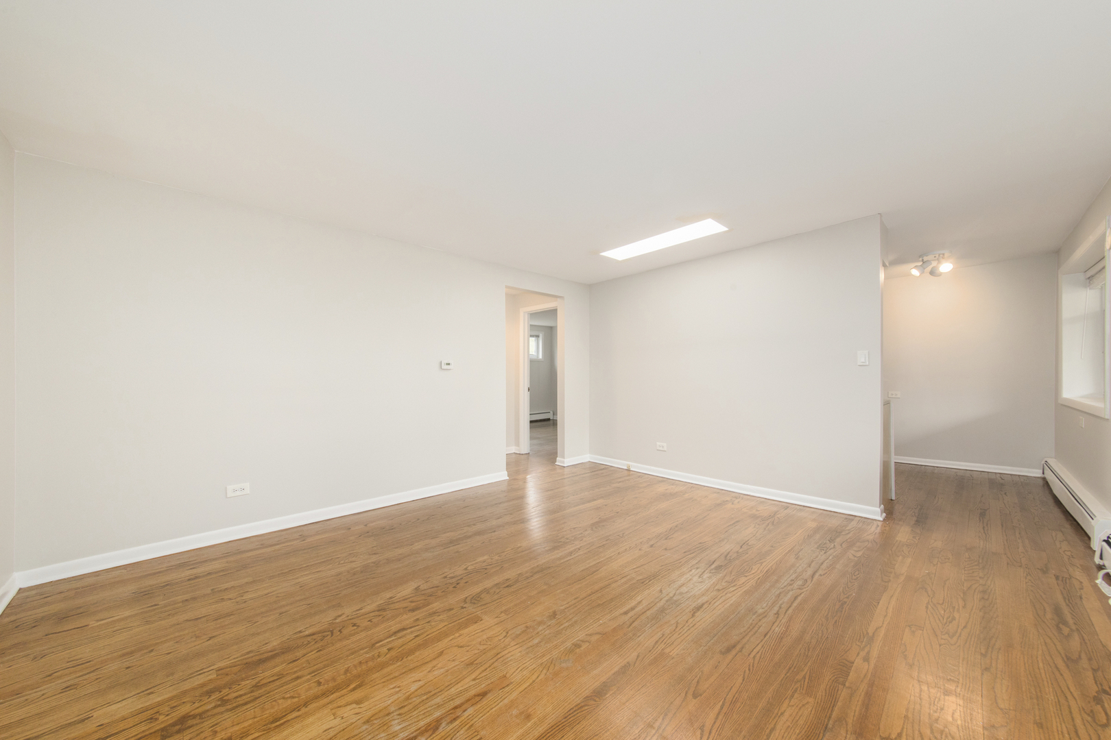 4258 N Greenview Avenue #3E, Chicago, IL