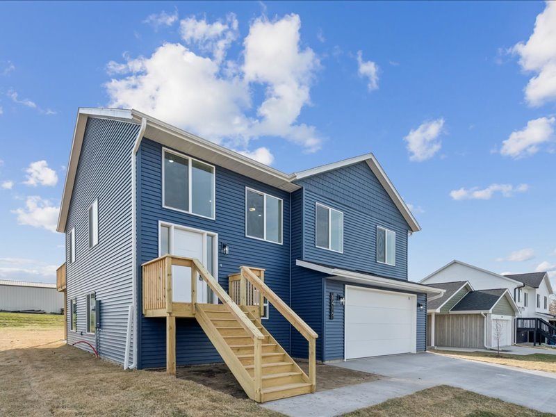 1416 Duncan Drive, Muscatine, IA