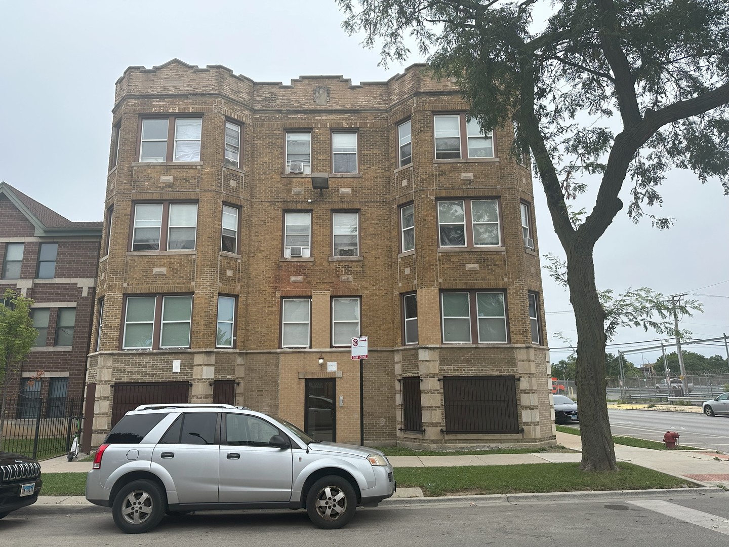 3602 W Flournoy Avenue #1W, Chicago, IL