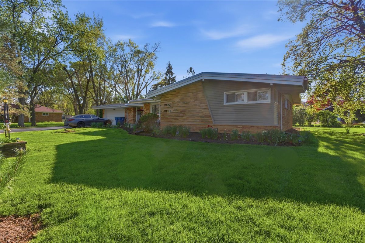 11714 S 82nd Court, Palos Park, IL