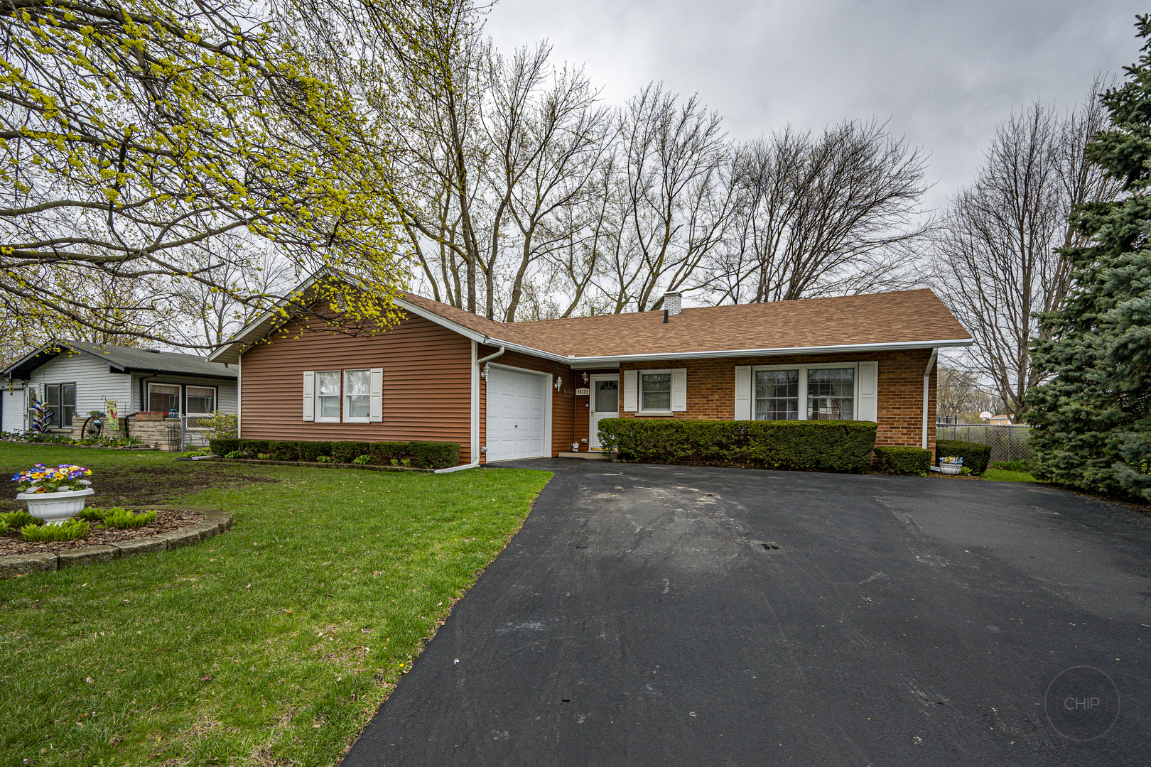 24126 W Hazelcrest Drive, Plainfield, IL