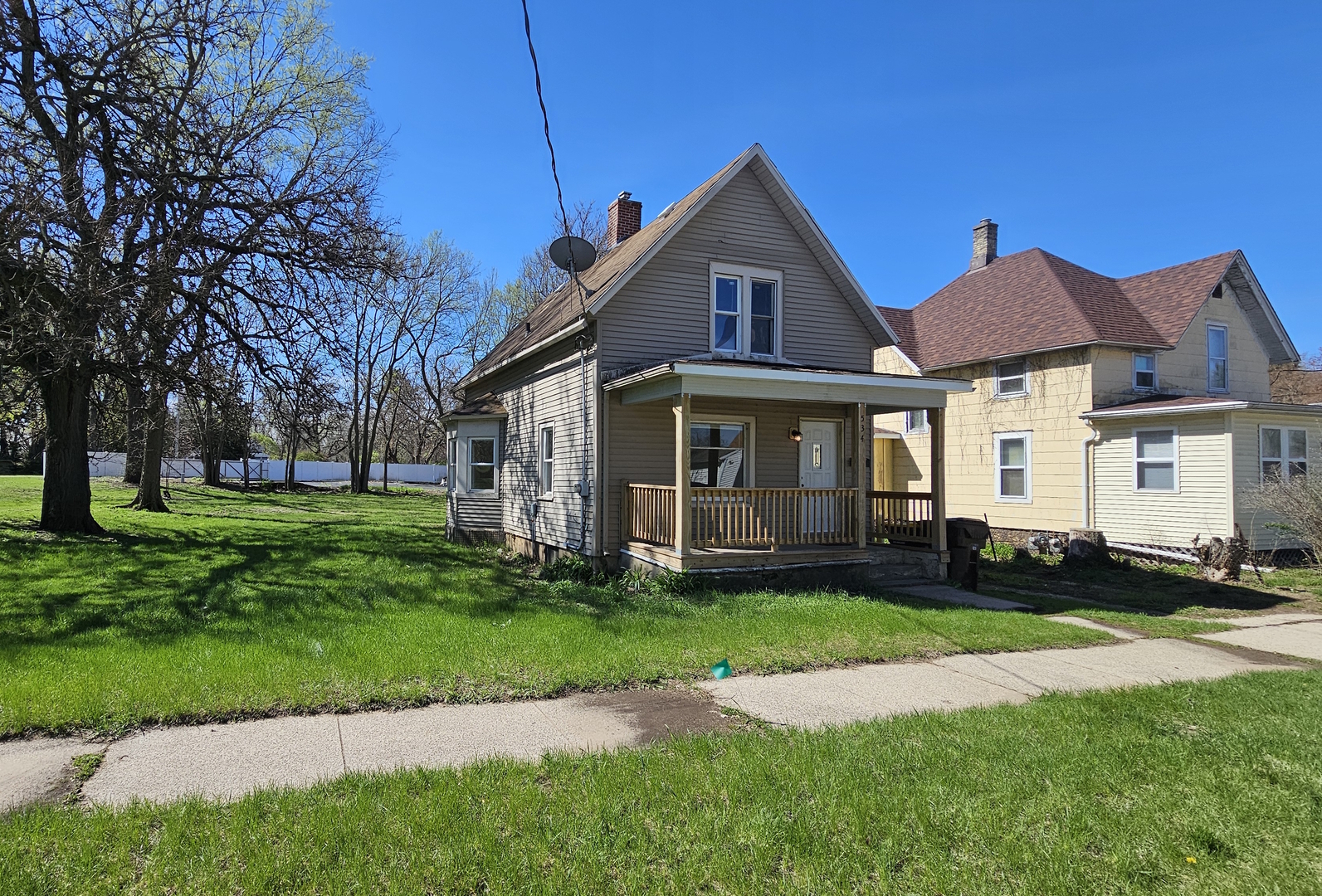 534 Center Street, South Beloit, IL