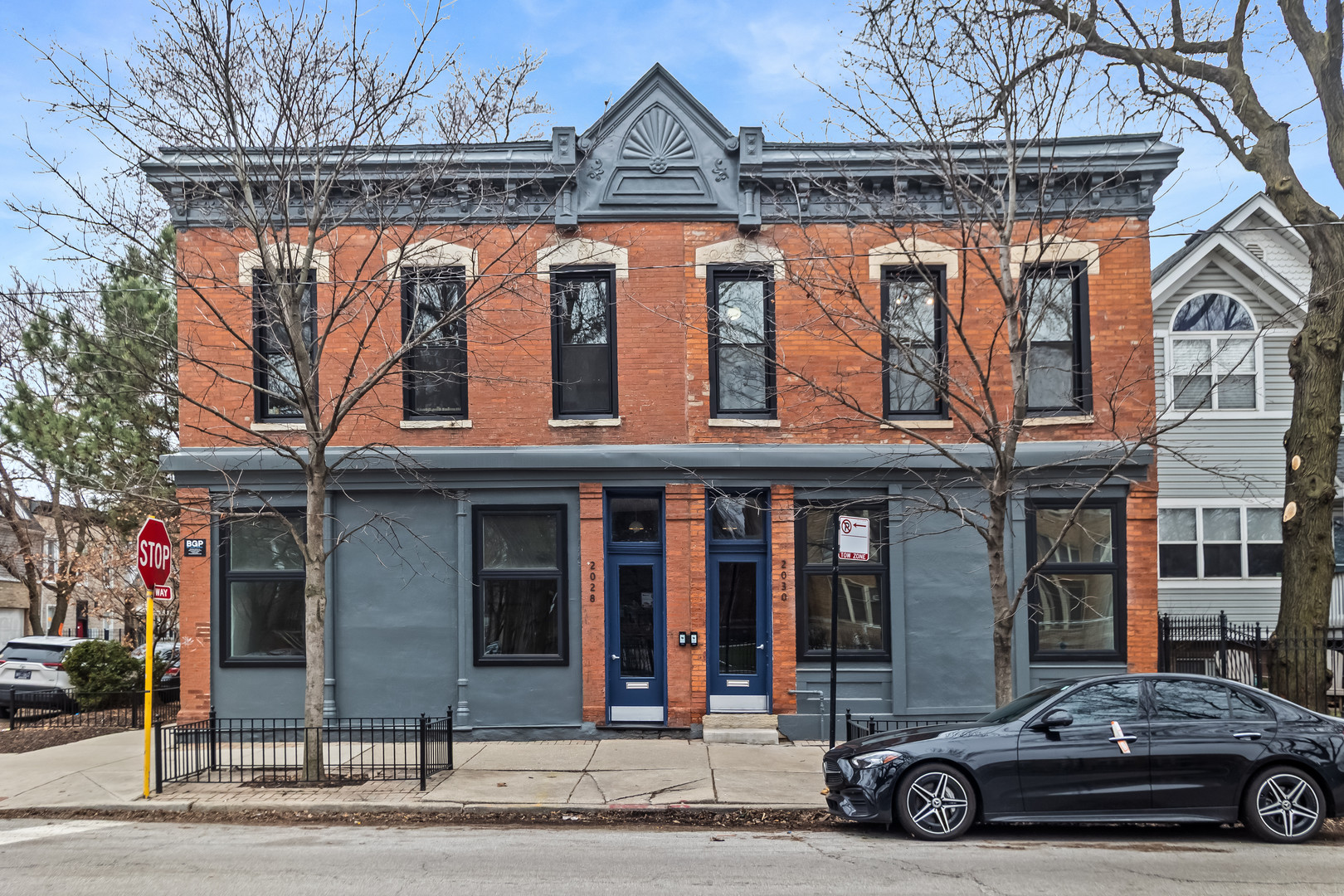 2030 N OAKLEY Avenue #2F, Chicago, IL