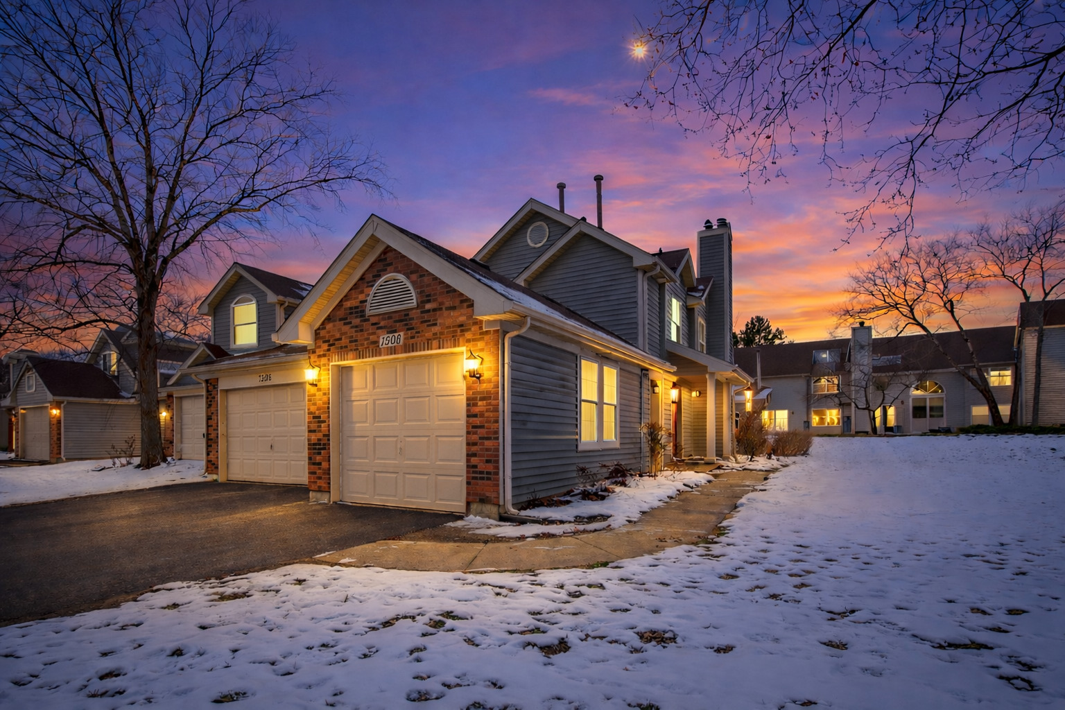 1308 COLDSPRING Road, Carol Stream, IL