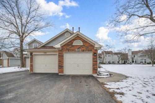 1308 COLDSPRING Road, Carol Stream, IL