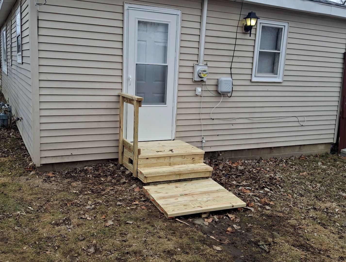 708 N Madison Street, Lincoln, IL